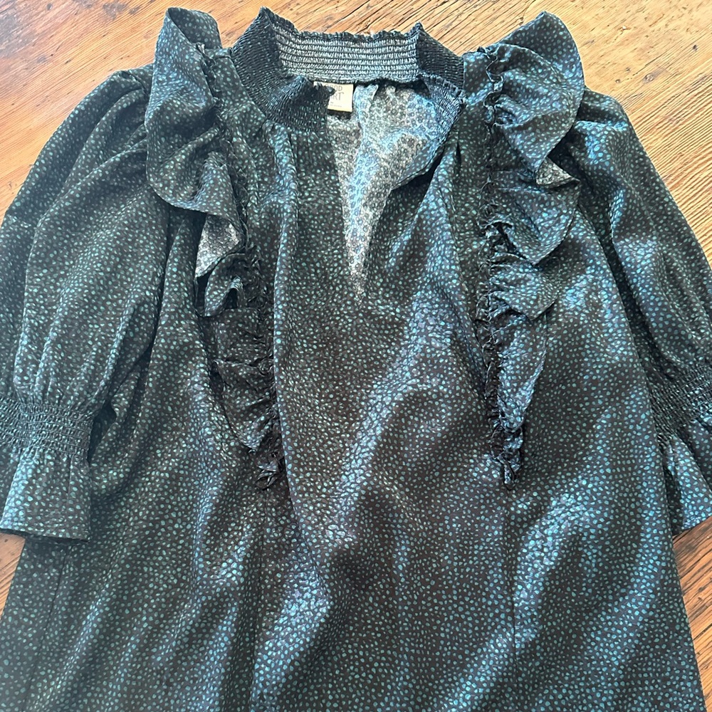 Good Hart green and black silk top